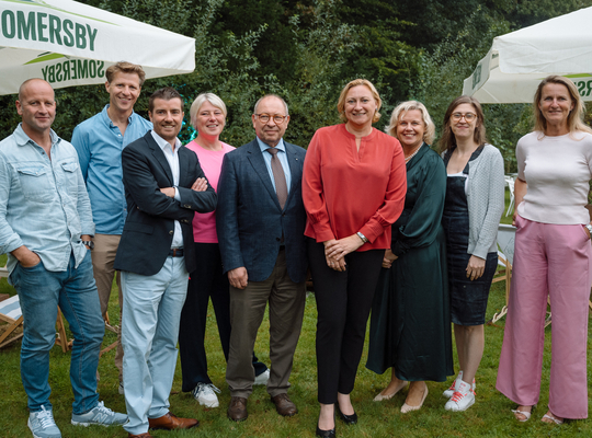 Op vrijdag 6 september 2024 stelde N-VA West-Vlaanderen haar kandidaten voor de provincieraadsverkiezingen in de drie kieskringen voor. De kieskring Brugge-Torhout-Oostkust presenteert zich aan de kiezer met sterk lokaal verankerde kandidaten en duidelijk