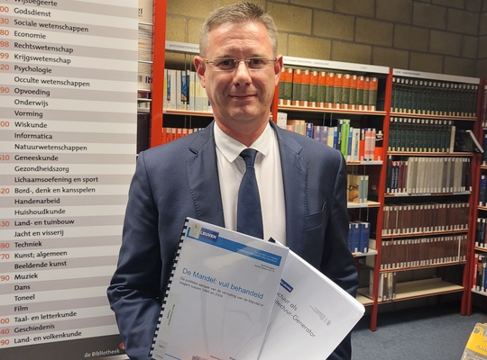 In Izegem werd ook een thesisprijs in het leven geroepen die al twee laureaten opleverde.