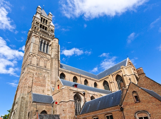 Minister Diependaele investeert 94.000 euro in Sint-Salvatorkathedraal Minister Diependaele investeert 94.000 euro in Sint-Salvatorkathedraal